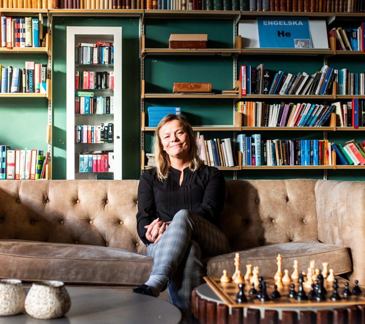 Varje elev på Sundsgårdens folkhögskola har en mentor för samtal och uppföljning, berättar kursföreståndaren Pia Möller.